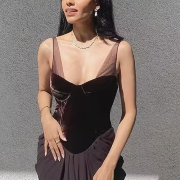 NWT Meshki Roxanne Velvet Corset Maxi Dress - Cacao Brown XS Xsmall 2US 34EU - Picture 4 of 12